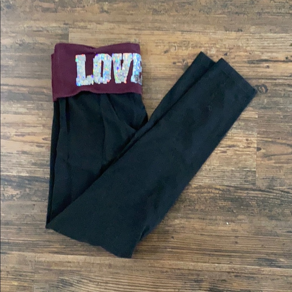 Victoria’s Secret Pink yoga pants
